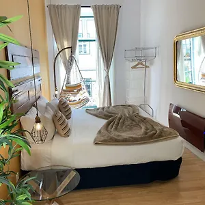 *** Guest house Old Town Lx Portugal